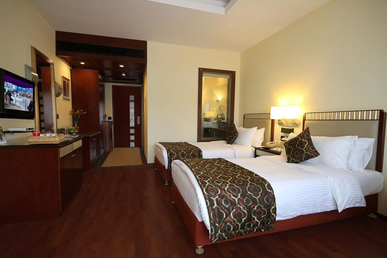 Fortune Select Jp Cosmos, Bengaluru - Member Itc Hotels' Group Exterior foto